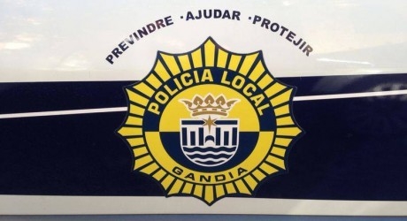 La policía local impone 158 actas el fin de semana en Gandia
