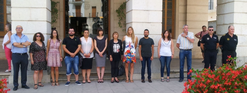 Minuto de silencio en el ayuntamiento contra la violencia machista