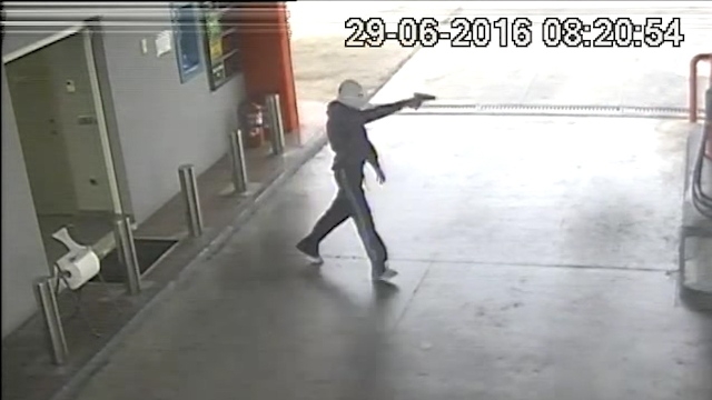 La Guardia Civil detiene a un joven por atracar la gasolinera de Bellreguard