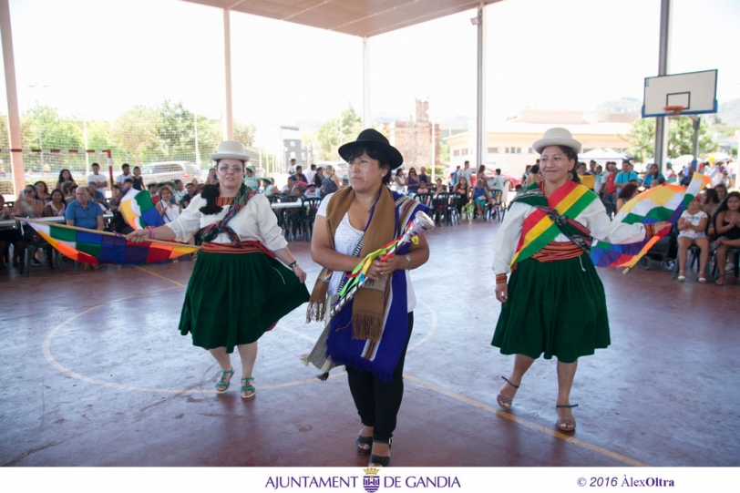 Gandia celebra el 191 aniversario de la Independencia de Bolivia