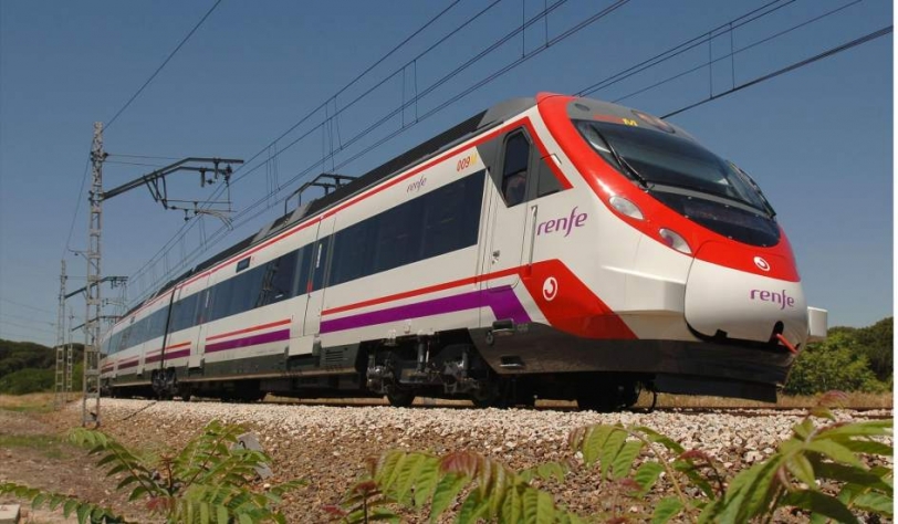 Oliva convoca un pleno urgente para tratar el Tren de la Costa