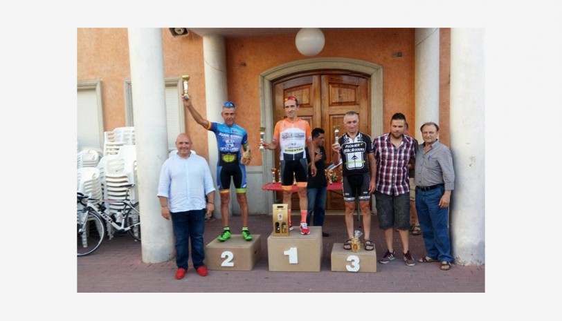 Juan Carlos Botella, de la Peña Ciclista de Beniopa, campeón en Turis
