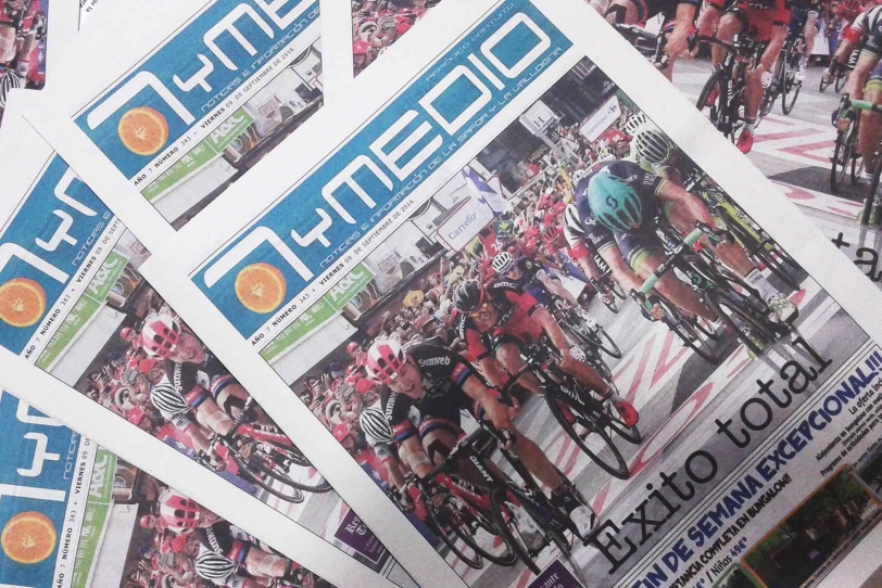 El periódico gratuito 7 y Medio con imágenes de la Vuelta Ciclista a España