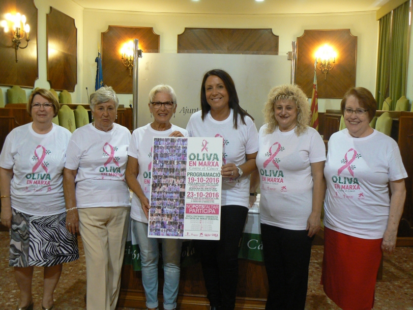 El ayuntamiento y la AECC de Oliva corren contra el cáncer