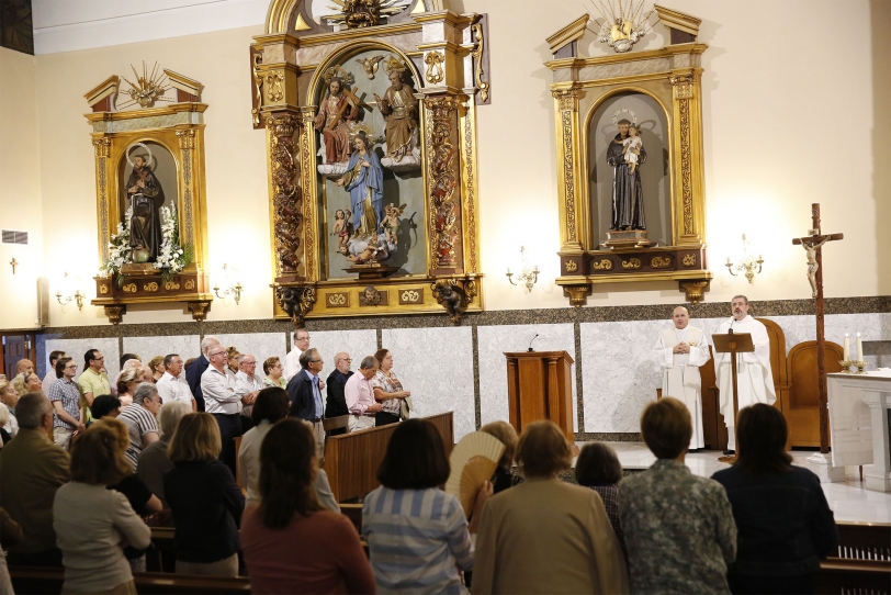 Un año después de la muerte de Fray Conrado se sigue ayudando a familias