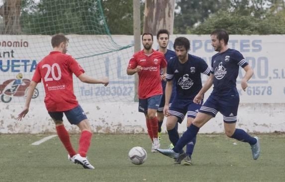 El Tavernes se impone al Oliva por un aplastante 0-3 en El Morer