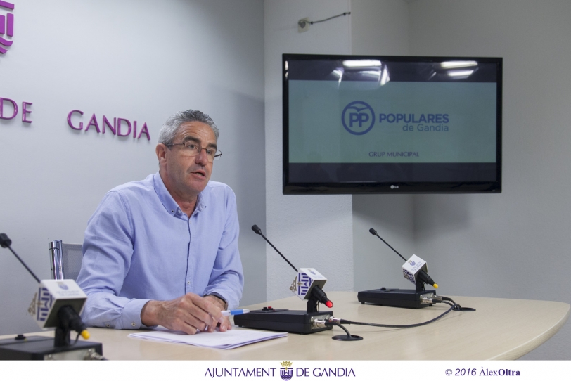 El PP de Gandia tilda de `rosaria´ la contratación de recogida de animales