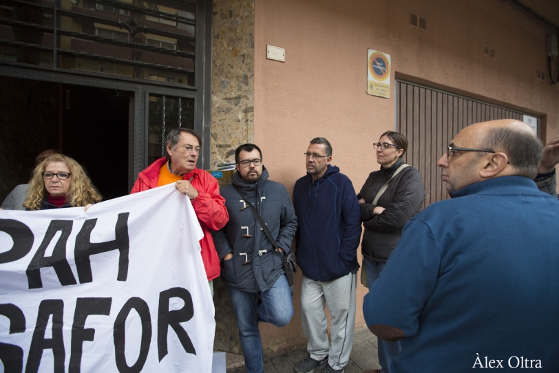 La Plataforma consigue paralizar un desahucio de Bankia en Gandia
