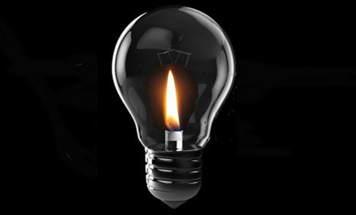 En Gandia a ninguna familia sin recursos se le corta la luz