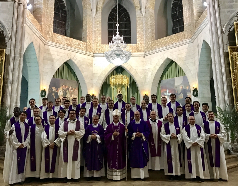 Gandia recibe la visita de la Academia Pontificia Eclesiástica