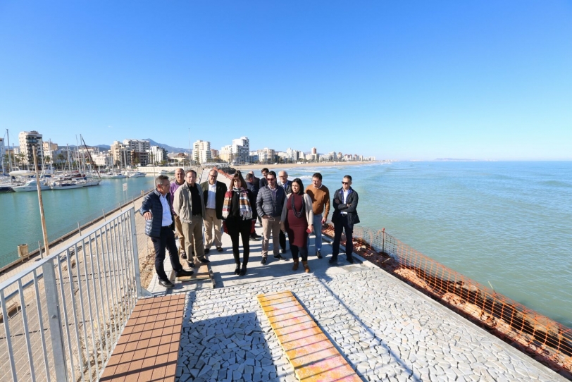 El espigón norte de Gandia se renueva de la mano de Espurna