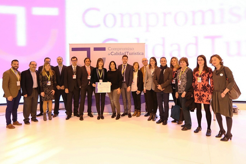 Fitur: El Ministerio entrega a Gandia el diploma de destino novel de Turismo