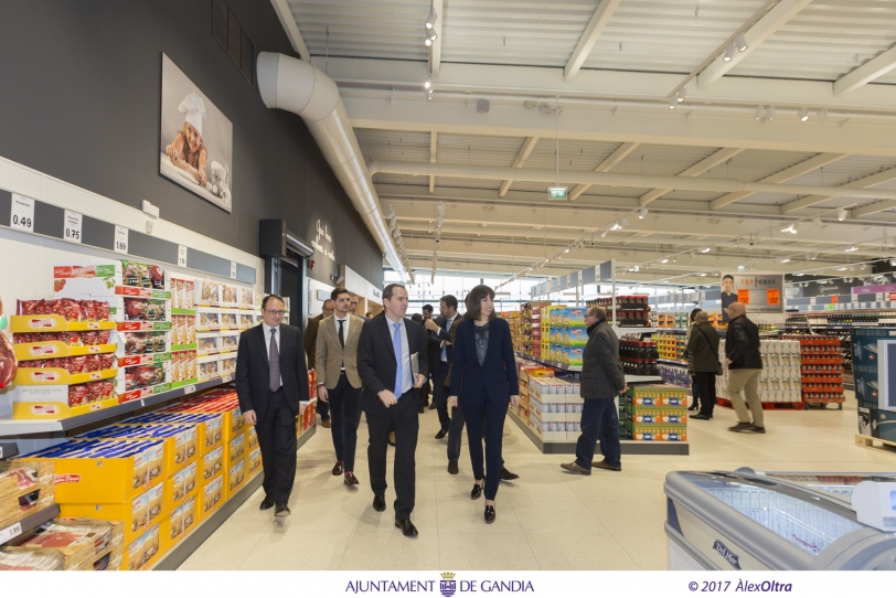 Gandia cuenta ya con otra tienda Lidl, una de las más grandes de España