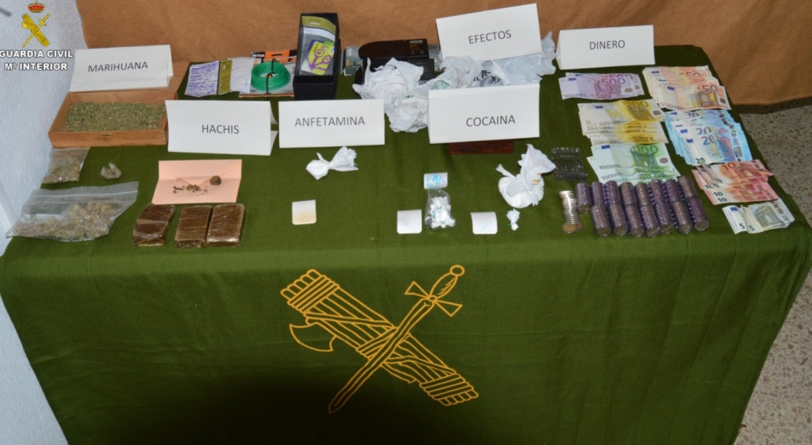 Dos detenidos en Daimus por la Guardia Civil por tráfico de drogas