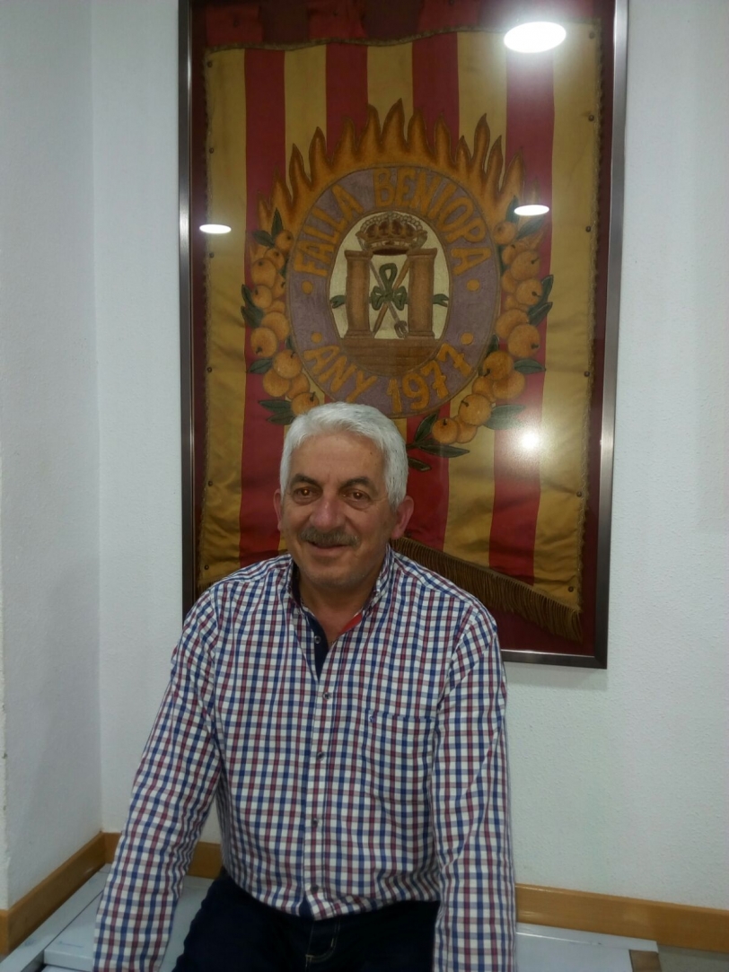 Paco Bou Ortolá, presidente la Falla Beniopa en Gandia por séptima vez