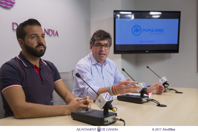 El PP de Gandia denuncia la privatización del mantenimiento deportivo