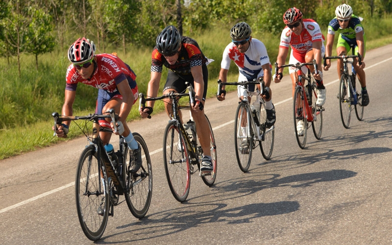 Tavernes acoge la vigésima Vuelta Cicloturística a la Valldigna