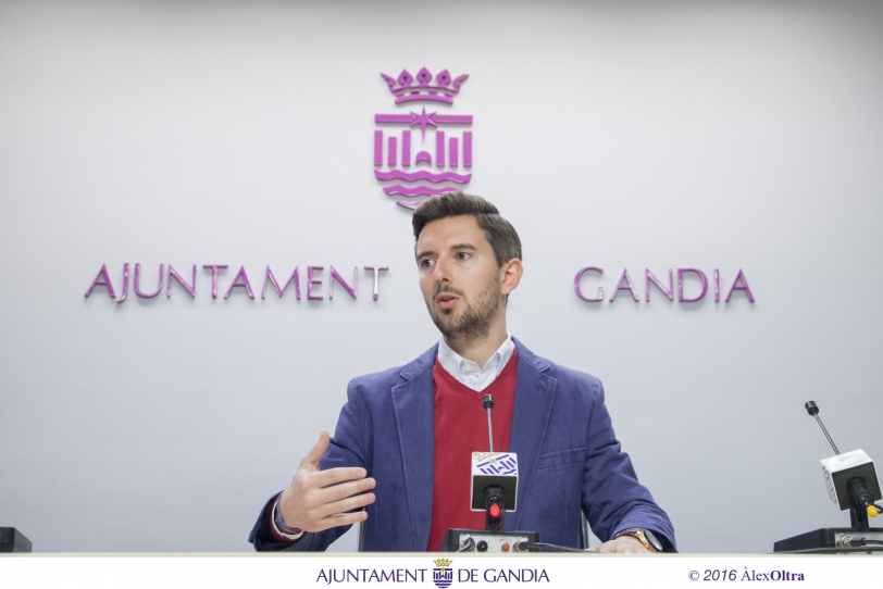 El PP de Gandia denuncia el enchufe de una dirigente en una entidad bancaria