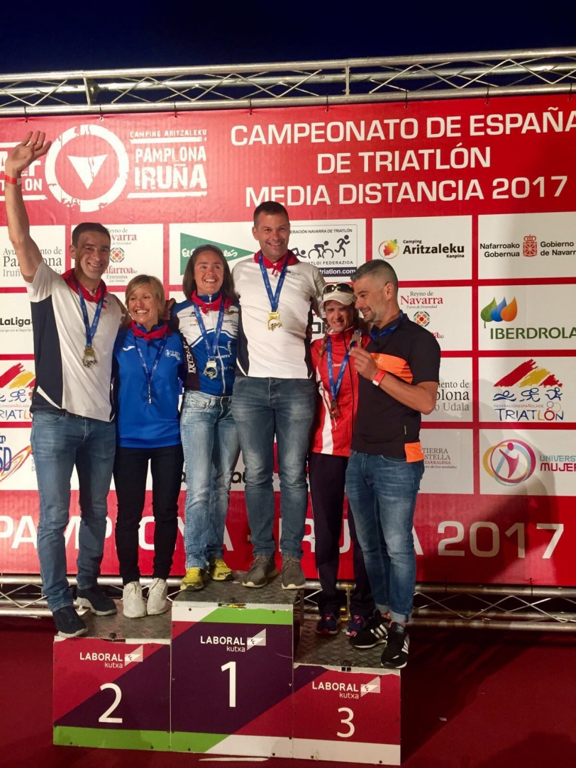 Silvia Valero, del C.A Safor Delikia Sports, tercera de España en Triatlón