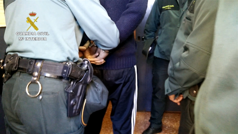Culpable de homicidio porque para defenderse pudo disparar al aire