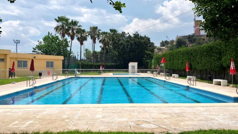 Benirredrà presenta los horarios y precios de la piscina municipal