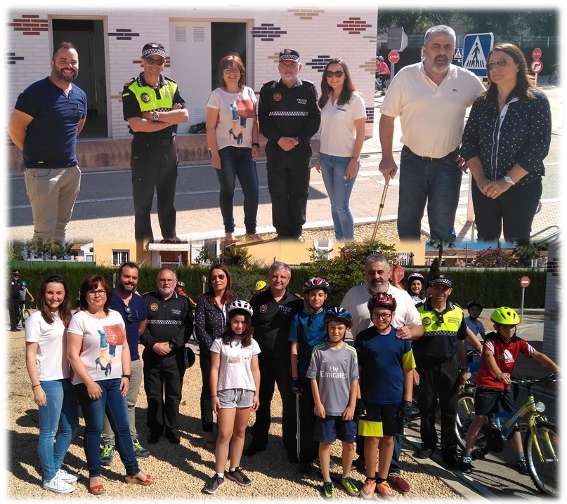 El CEIP Rosalia Bondia visita el Parque de Educación Vial de Oliva