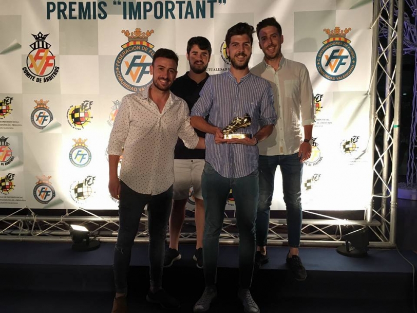 Ruben Femenia, del Racing Rafelcofer CF, máximo goleador de Primera Regional