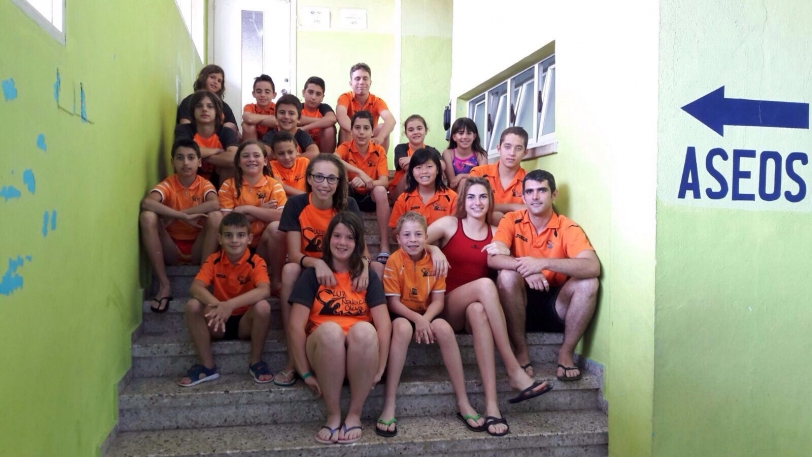 El Club Natació Oliva gana once medallas en la Open Gandia