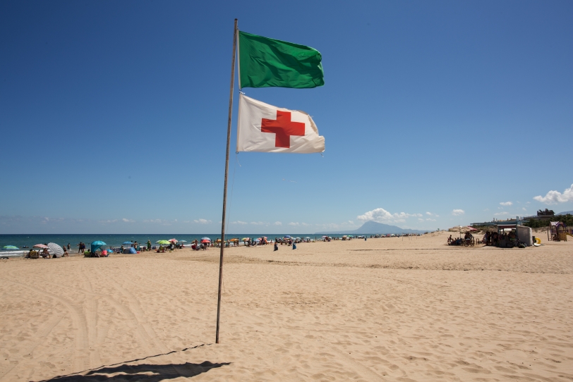 Comienza la campaña de vigilancia y socorrismo en las playas de Oliva