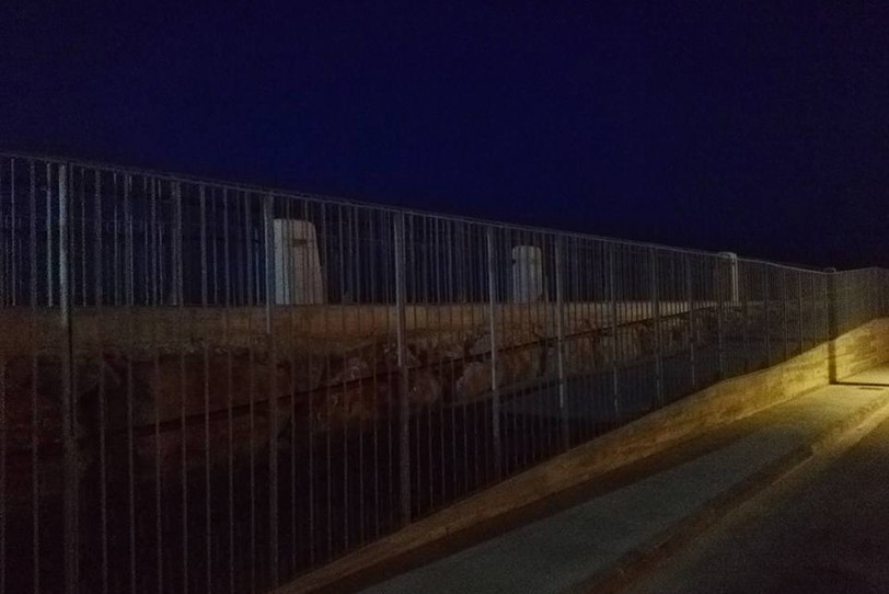 El paseo del espigón del puerto de Gandia estará 15 días sin iluminación