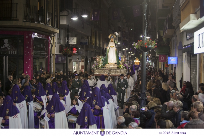 Cinco mil capuchinos de 35 localidades desfilarán por las calles de Gandia