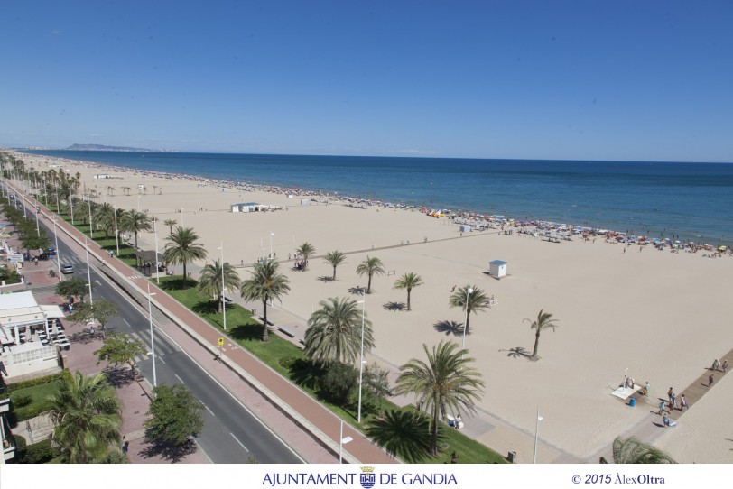 Prohibido reservar sitio en primera línea de la Playa