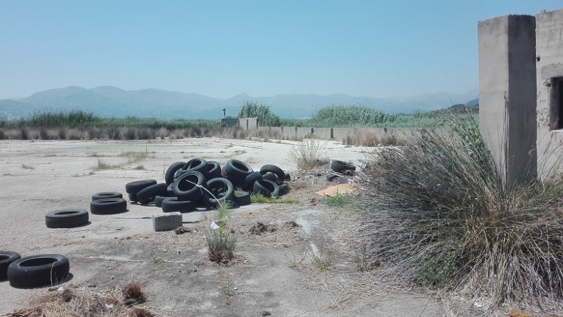 Oliva intensificará la vigilancia debido al aumento de vertidos en la Marjal