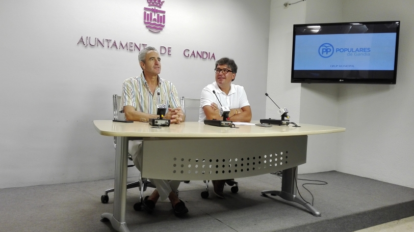 El Partido Popular critica las políticas comerciales del gobierno de Gandia