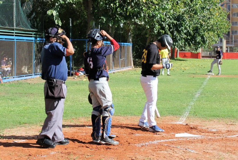 Un gandiense participa en el Campeonato de Europa de Béisbol, en Austria