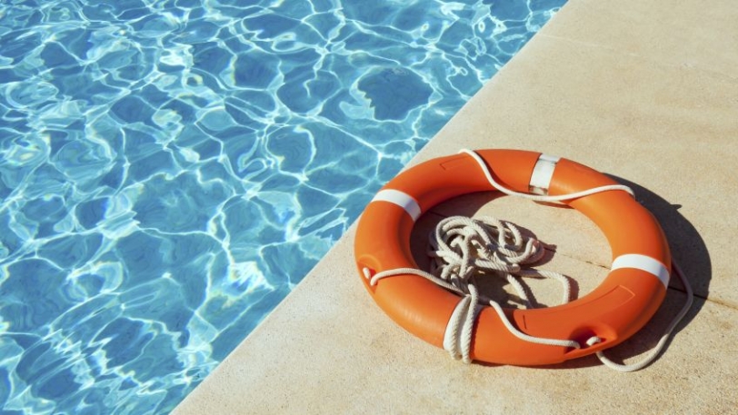 A punto de ahogarse un niño de 6 años en una piscina de Gandia