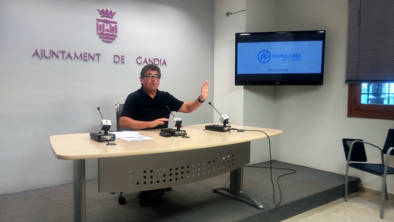 Barber, al Ayuntamiento: Dejen de prometer la rebaja del IBI y háganla