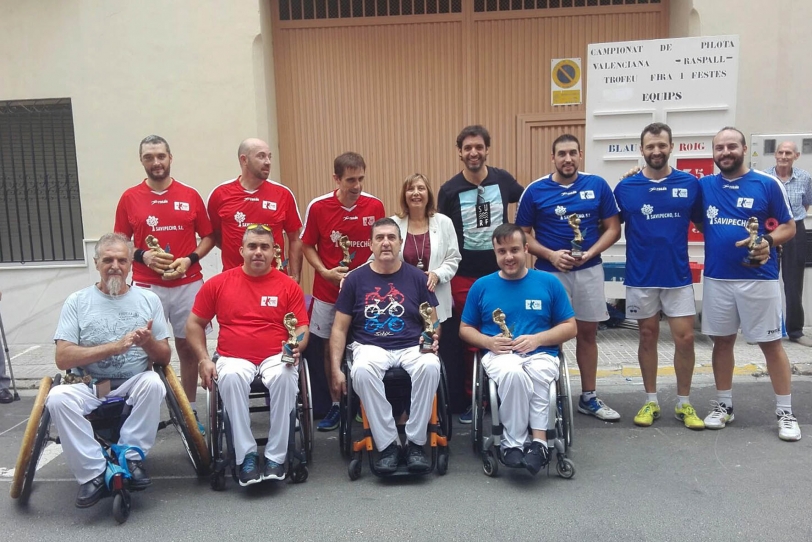 Igualdad y máxima rivalidad en las partidas de raspall de la Fira de Gandia