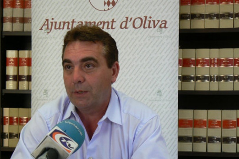 Pepe Salazar (Oliva) defiende que la oposición utilice sus propios recursos