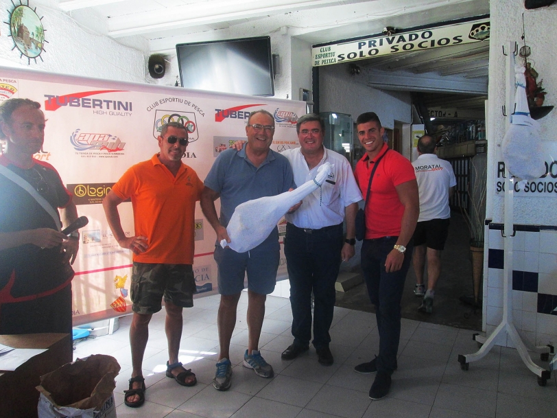 Éxito del IX trofeo de pesca a suro en el Club Deportivo de Pesca Gandia