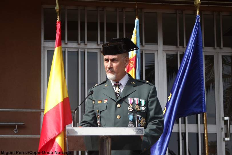 Los aplausos apoyan al Comandante Monleón y la Guardia Civil en Cataluña