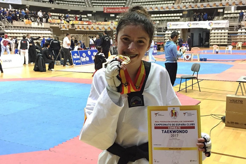 Oro y bronce para Alba y Blanca Palmer en el Nacional de Taekwondo