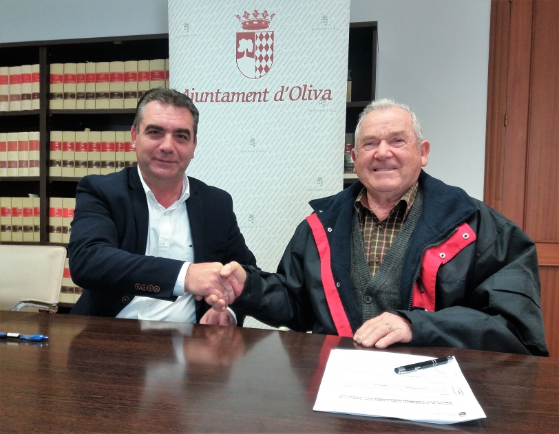El ayuntamiento de Oliva aprueba el convenio con la Semana Santa