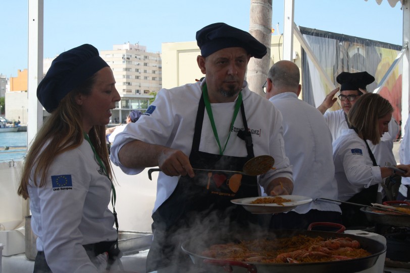 Presentada la próxima edición del Concurso de Fideuà Internacional de Gandia