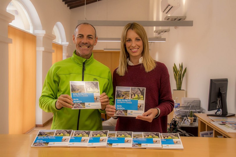 Oliva Turismo publica la Guia  de Ciclismo, Senderismo y Escalada