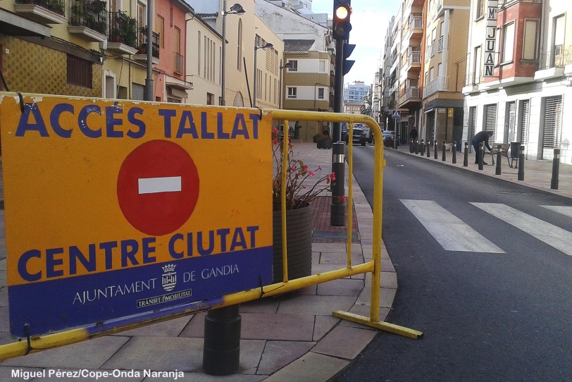 Aviso Policía Local Gandia: se cierra la avenida de València y alrededores