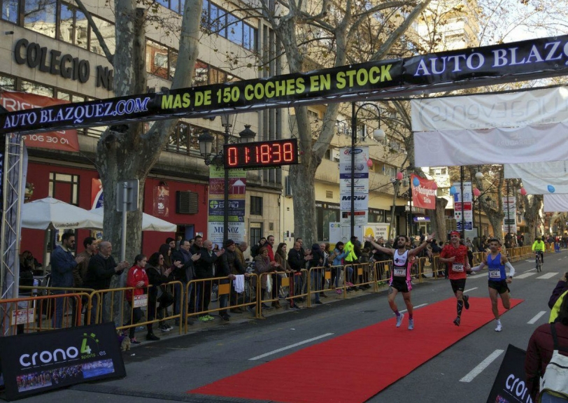 El C.D. Masktri despunta en Sevilla, Xátiva y Xábia