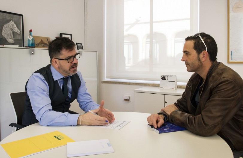 El alcalde de Barx busca ayudas para preservar el patrimonio histórico