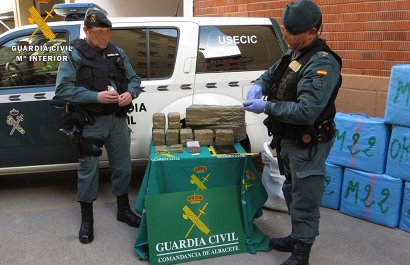 Un gandiense detenido en Albacete con media tonelada de hachís en su coche