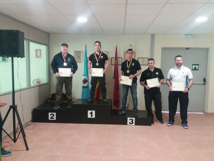 Martin Fernández Zapata Bronce en el Territorial de Pistola Standart Senior